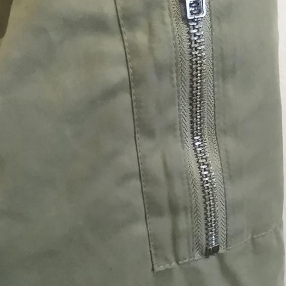 Suzy Shier Jacket| M - Picture 6 of 8